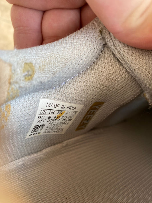 Yeezy Boost 700 Wave Runner