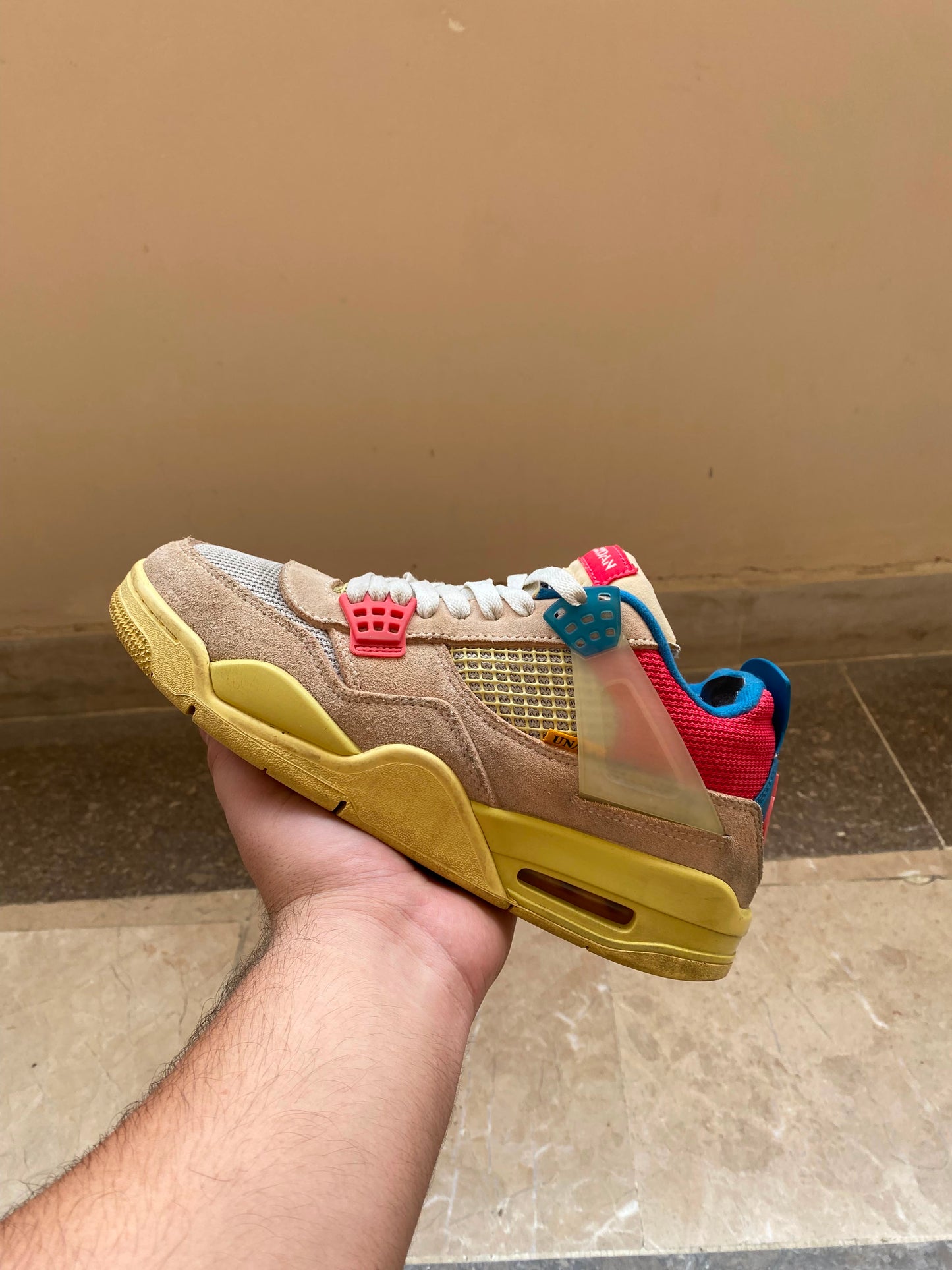 Jordan 4 x Union Guava Ice