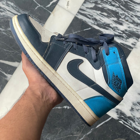 Jordan 1 High Obsidian UNC