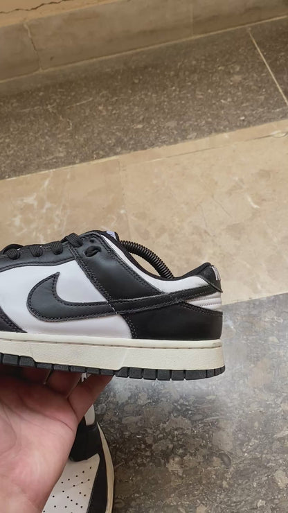 Nike Dunk Low Panda