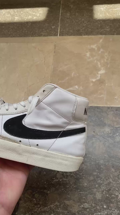 Nike Blazer Mid