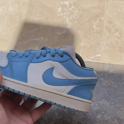 Jordan 1 Low "UNC"